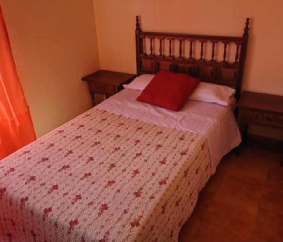 Hostal Casa Chore Hinojosa de Duero Ngoại thất bức ảnh