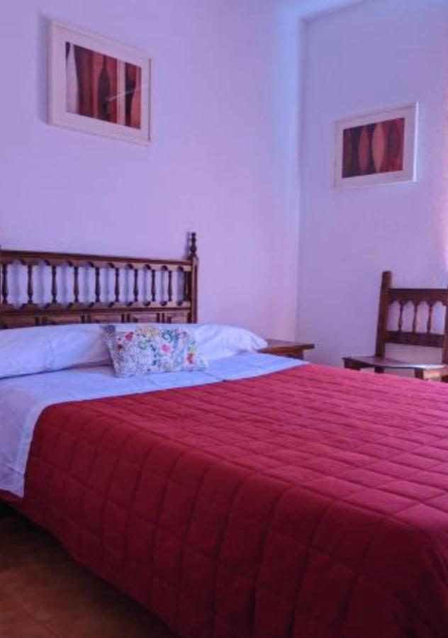 Hostal Casa Chore Hinojosa de Duero Ngoại thất bức ảnh