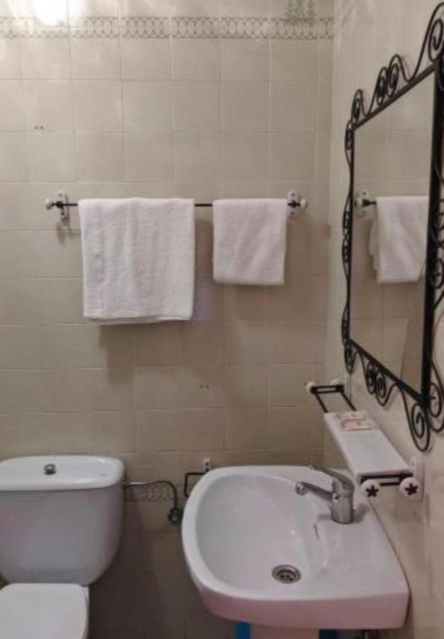 Hostal Casa Chore Hinojosa de Duero Ngoại thất bức ảnh